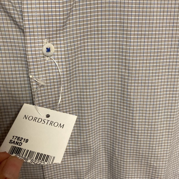 Maker & company plaid button down shirt size large - Picture 3 of 7